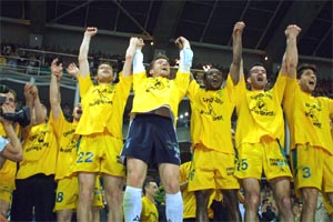 Le FCNA champion de France 2001